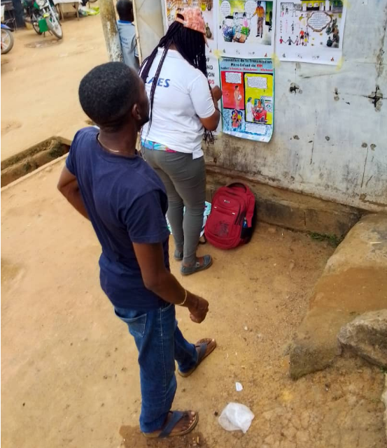 Campagne  d’affichage du 11 août  2023 LUTTE CONTRE LES IST, VIH/SIDA ET COVID 19 : Quand Les Centres d’Accueil de l’Espoir (CAES) protègent la santé des vacanciers !