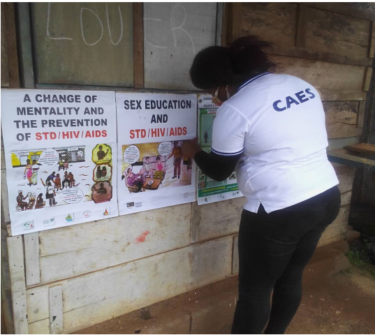 Campagne d’affichage du 25 novembre 2022 LUTTE CONTRE LES IST, VIH/SIDA ET COVID 19 : Les Centres d’Accueil de l’Espoir (CAES) toujours plus proches des communautés pauvres