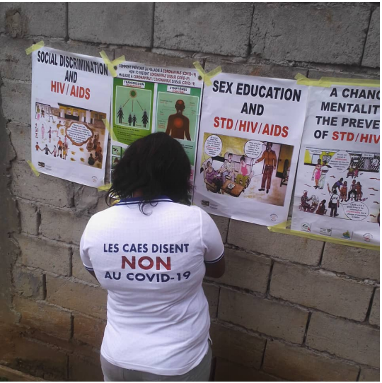 Campagne d’affichage du 07 octobre 2022 LUTTE CONTRE LES IST, VIH/SIDA ET COVID 19 : Les Centres d’Accueil de l’Espoir (CAES) renforcent leurs positions sur le terrain