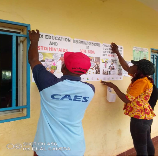 Campagne d’affichage du 09 septembre 2022 LUTTE CONTRE LES IST, VIH/SIDA ET COVID 19 : Les Centres d’Accueil de l’Espoir (CAES) à fond pour une sensibilisation optimale