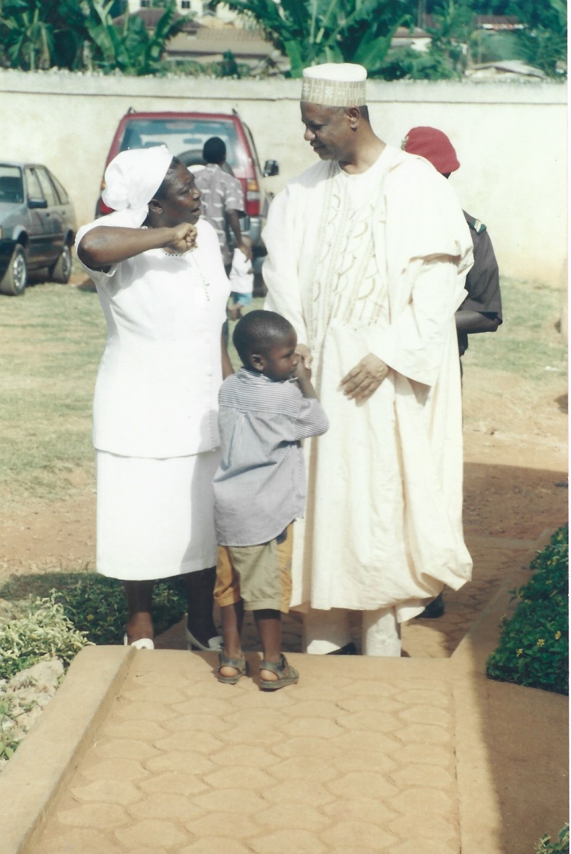 La soeur considérée comme leur seul parent