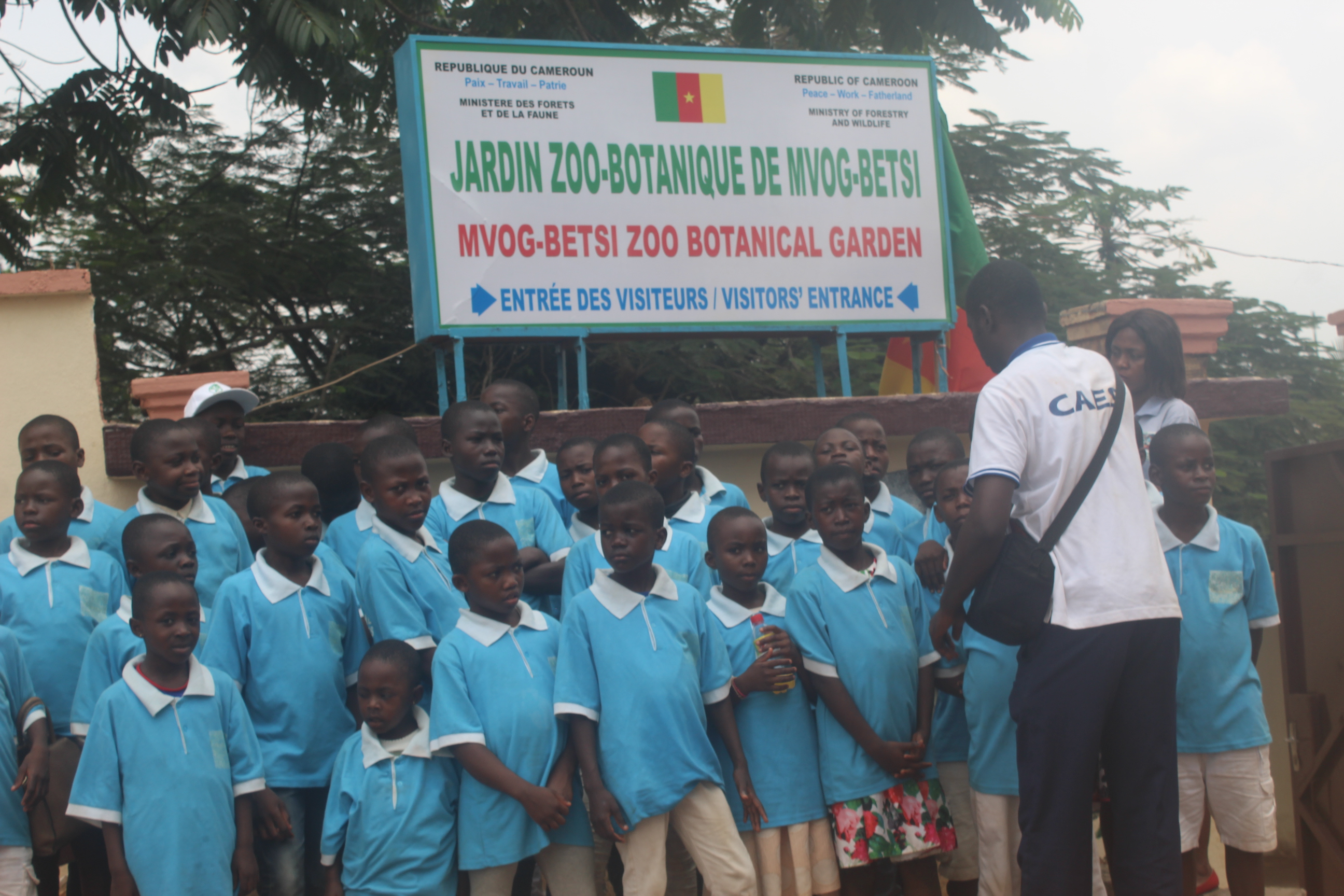 Visite du zoo de MVOG BETI