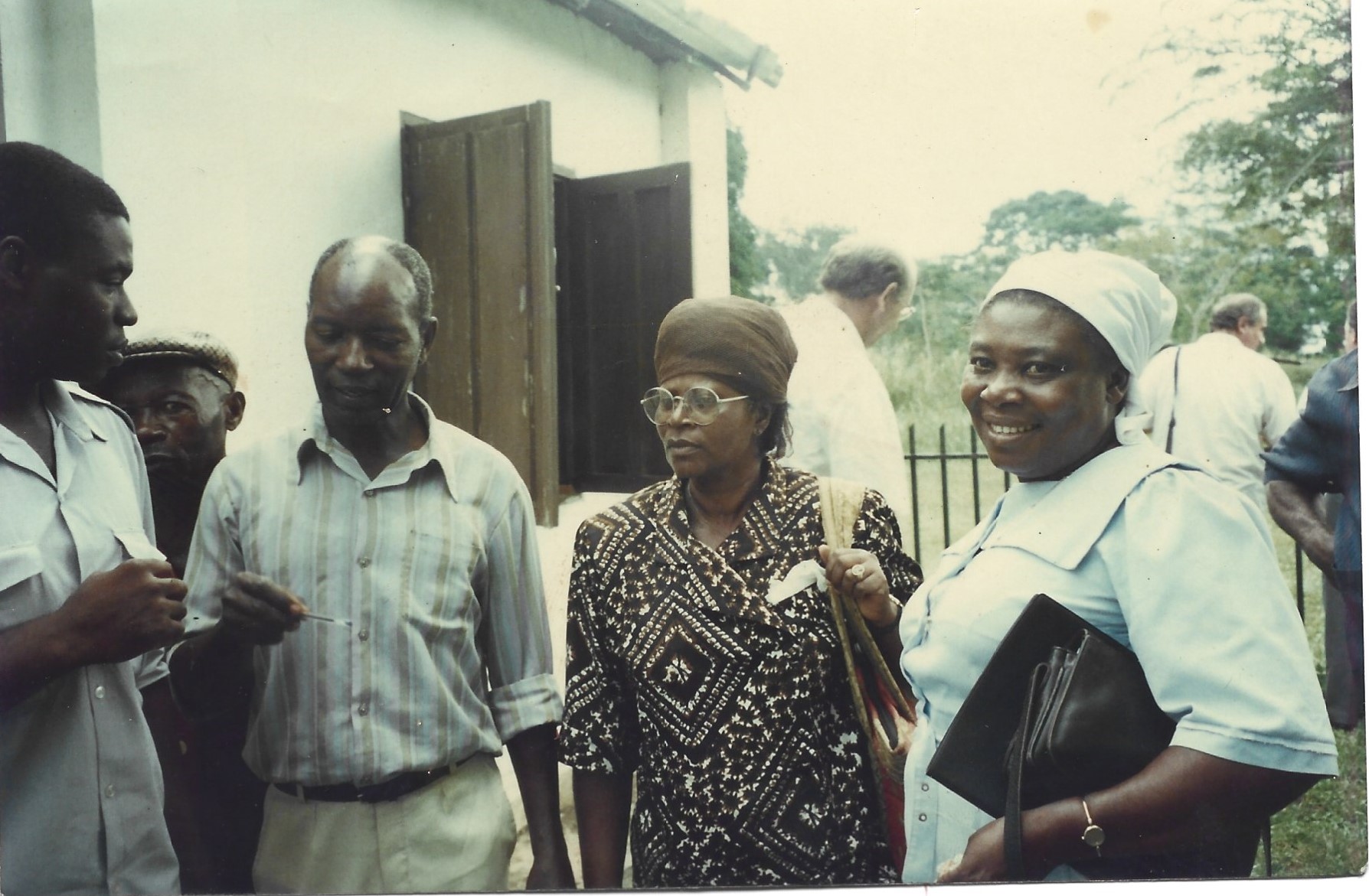 Formation des ouvriers apostoliques de la  zone Mefou Nord par la Sr. invitée par son vicaire épiscopal
